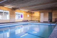 Econo Lodge Hotels in North Okanagan B