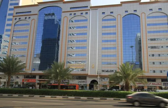 阿茲茲亞雷法酒店