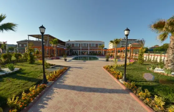 哈里爾圖納酒店