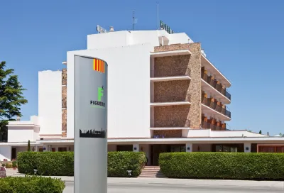 Hotel Emporda Hotels near Castell de Sant Ferran