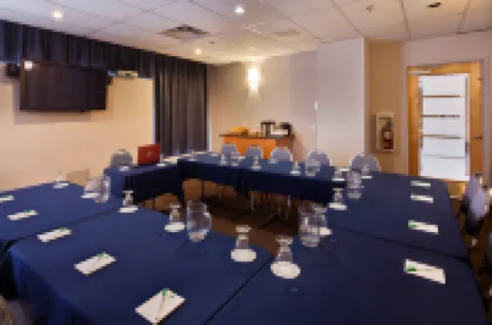 Hotel les Suites Labelle