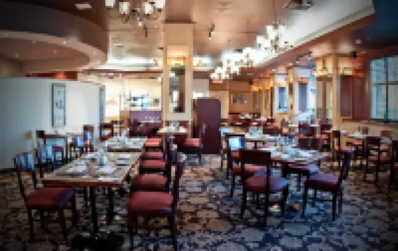 Sheraton Gateway Hotel in Toronto International Airport