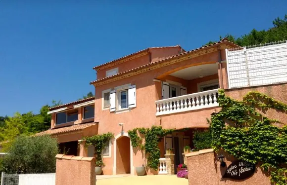 萊諾一斯蒂住宿加早餐旅館