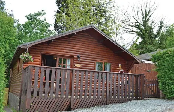 布拉克伍德大會堂賓館