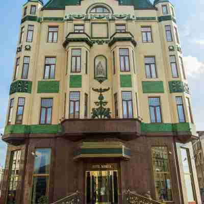 Hotel Moskva Hotel Exterior