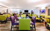 La Quinta Inn by Wyndham Miami Airport North