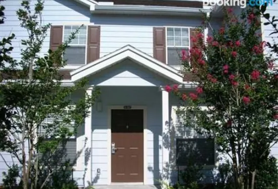 達文波特三卧室聯排別墅