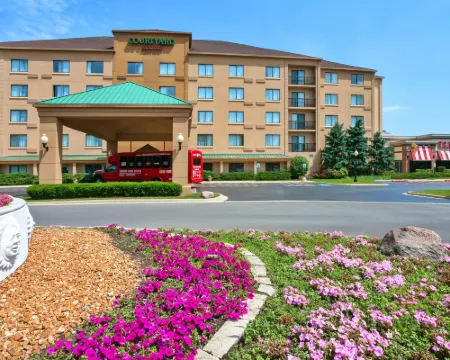 Courtyard Chicago Midway Airport Hotels in Bedford Park