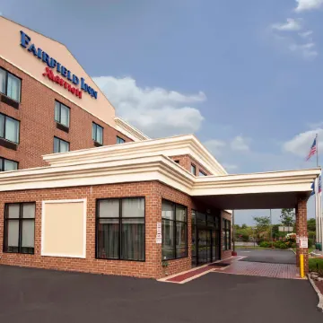 Fairfield Inn by Marriott JFK Airport Отели рядом с достопримечательностью «Железнодорожная станция JFK Air Train»