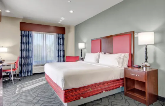 智選假日套房酒店俄克拉何馬城北