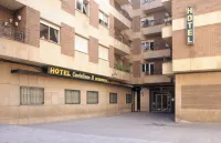 Hotel Castellano Centro Hôtels à : Pedrosillo el Ralo