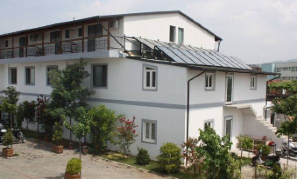 Hotel Bicaj - Housity