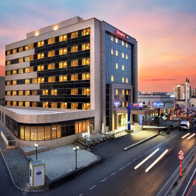 Hampton by Hilton Istanbul Kayasehir Hotels near İbn Haldun University