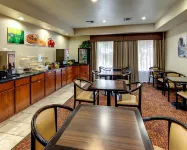 Quality Inn & Suites Granbury - petit déjeuner