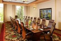 Chateau on the Lake Resort Spa and Convention Center - Business