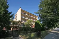 Hotel Gromada Medical Spa Busko Zdrój Hôtels à : 