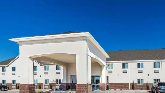 Days Inn & Suites by Wyndham El Dorado