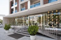 Sunrise Hotel