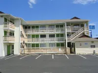 Sea Palace Motel