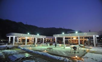 Club Inner Hotel & Resort