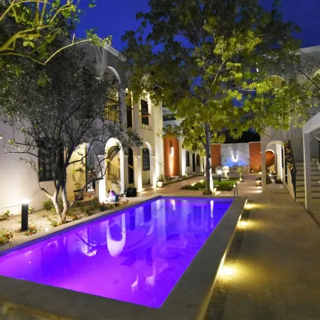 Casa Valladolid Boutique Hotel