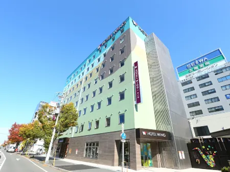 Hotel Wing International Select Higashi Osaka Отели рядом со станцией JR Kawachi-Eiwa Station
