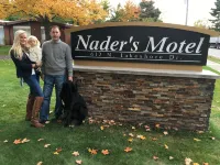 Nader's Motel & Suites Hotels in Ludington