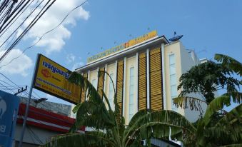 Charoen Apartment Hotel Trang