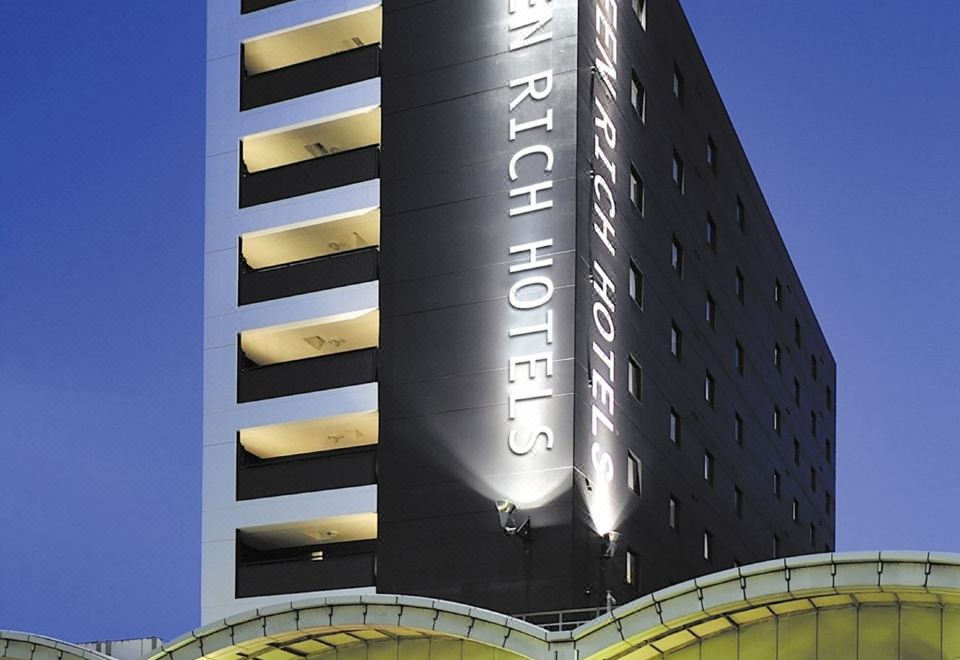 Green Rich Hotel Iwakuni Ekimae (Artificial Hot Spring Futamata Yunohana) - Housity