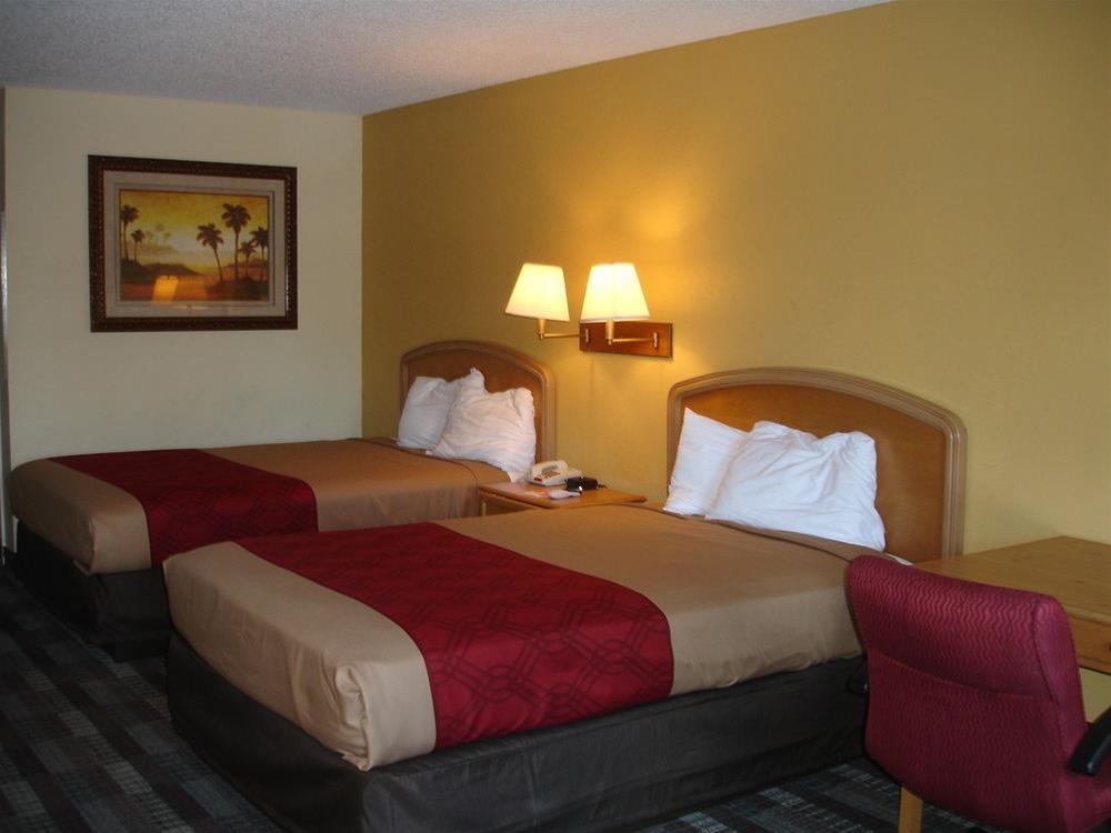 Red Roof Inn Jacksonville - Cruise Port