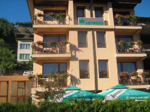 Family Hotel Zdravec