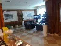 Continental Hotel 조네 호텔
