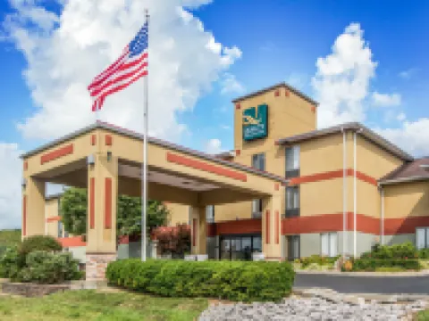 Quality Inn & Suites Hotéis em Dearborn County