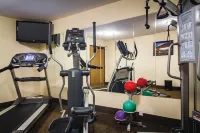 La Quinta Inn & Suites by Wyndham Grants Pass - Gym