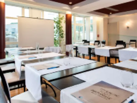 Hôtel Valdys Thalasso & Spa - la Baie Hotels in Douarnenez