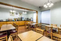 Bellis Inn Hotels in Marietta-Alderwood