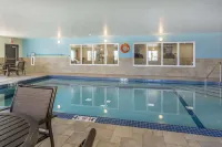 Clarion Hotel & Conference Center Sherwood Park - Pools