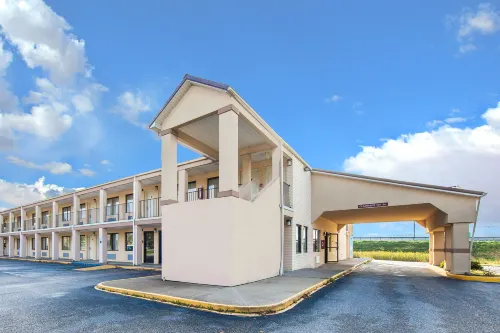 Americas Best Value Inn Grayson Hotels in Grayson