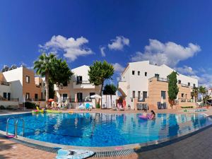 Blue Aegean Hotel & Suites