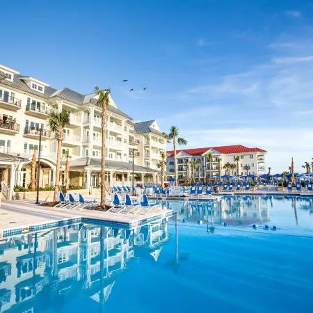 Harborside at Charleston Harbor Resort and Marina