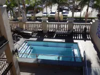 Balboa Inn, on the Beach at Newport Hotels in Newport Beach