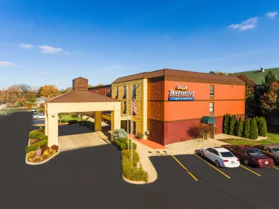 Baymont Inn & Suites by Wyndham Lafayette / Purdue Area Отели в г. Лафайетт