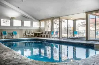 Days Inn by Wyndham Barrie Hotels in Barrie