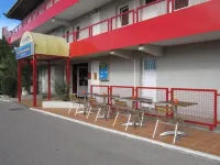 Brit Hotel Essentiel Sète / Balaruc Hotels in Montbazin