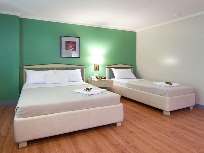 뉴 던 플러스 호텔의 피트니스 센터