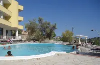 Grand Hotel Sofia - Rooftop Pools