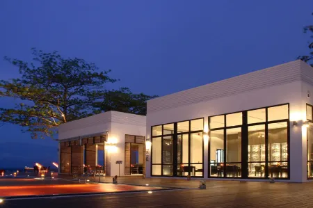 The Secret Pool Villas by the Library Koh Samui
