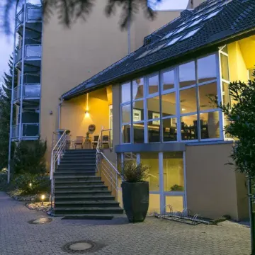 Wald & Golfhotel Lottental