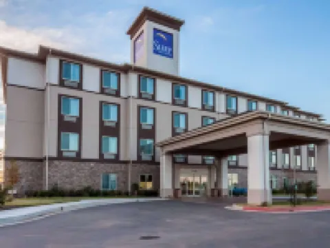 Sleep Inn & Suites Elk City Hotels in Beckham County