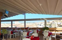 Hotel Flora